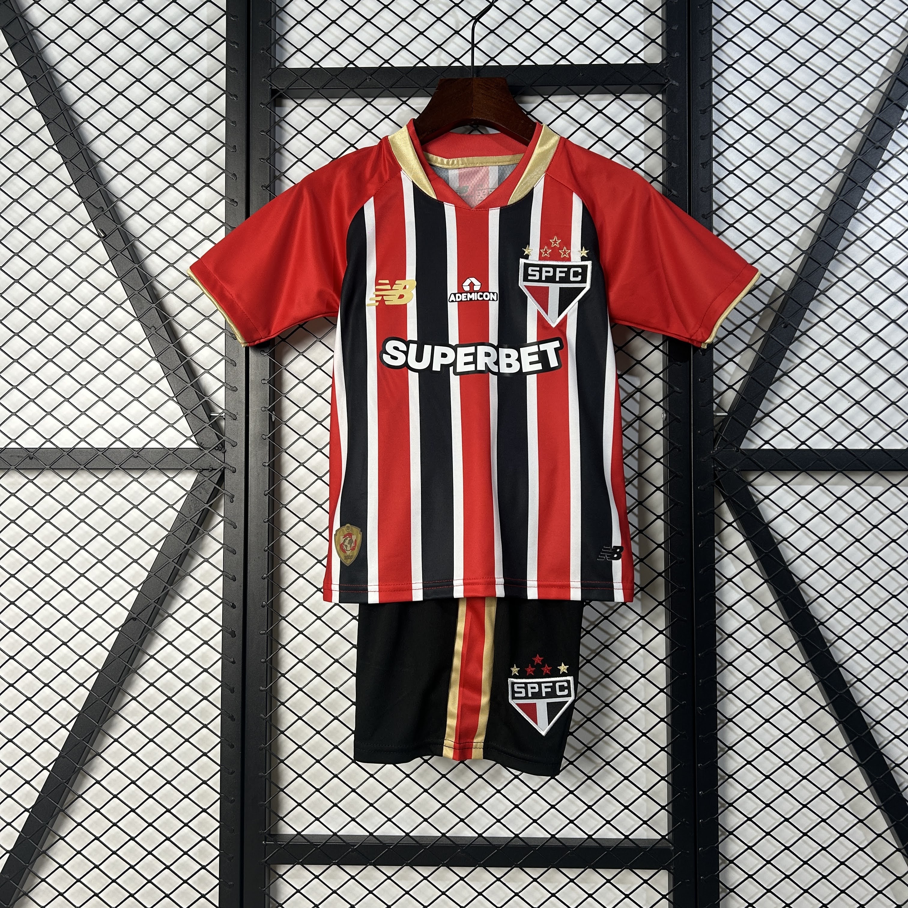 Kit Infantil São Paulo Fora