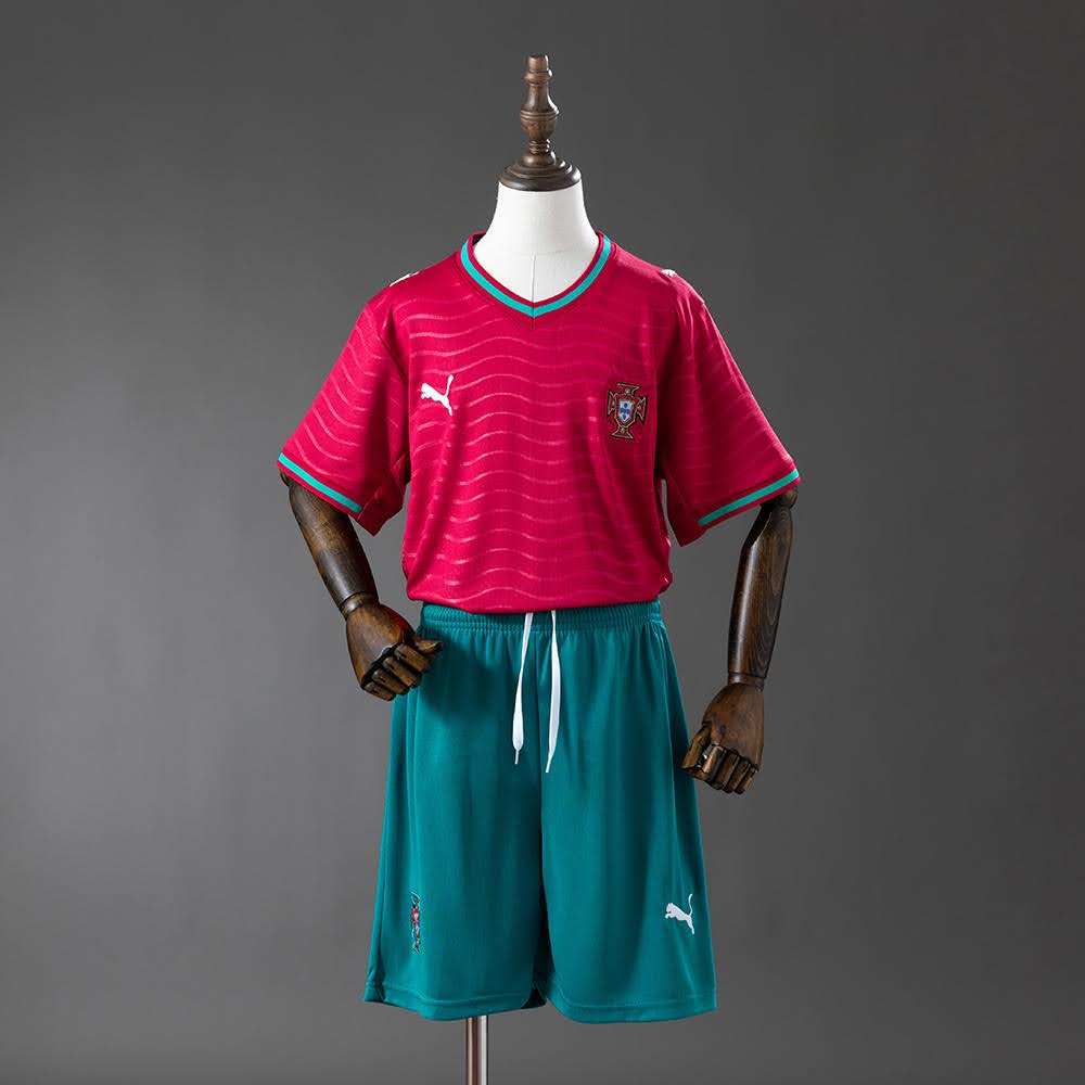 Kit Infantil Portugal 2026