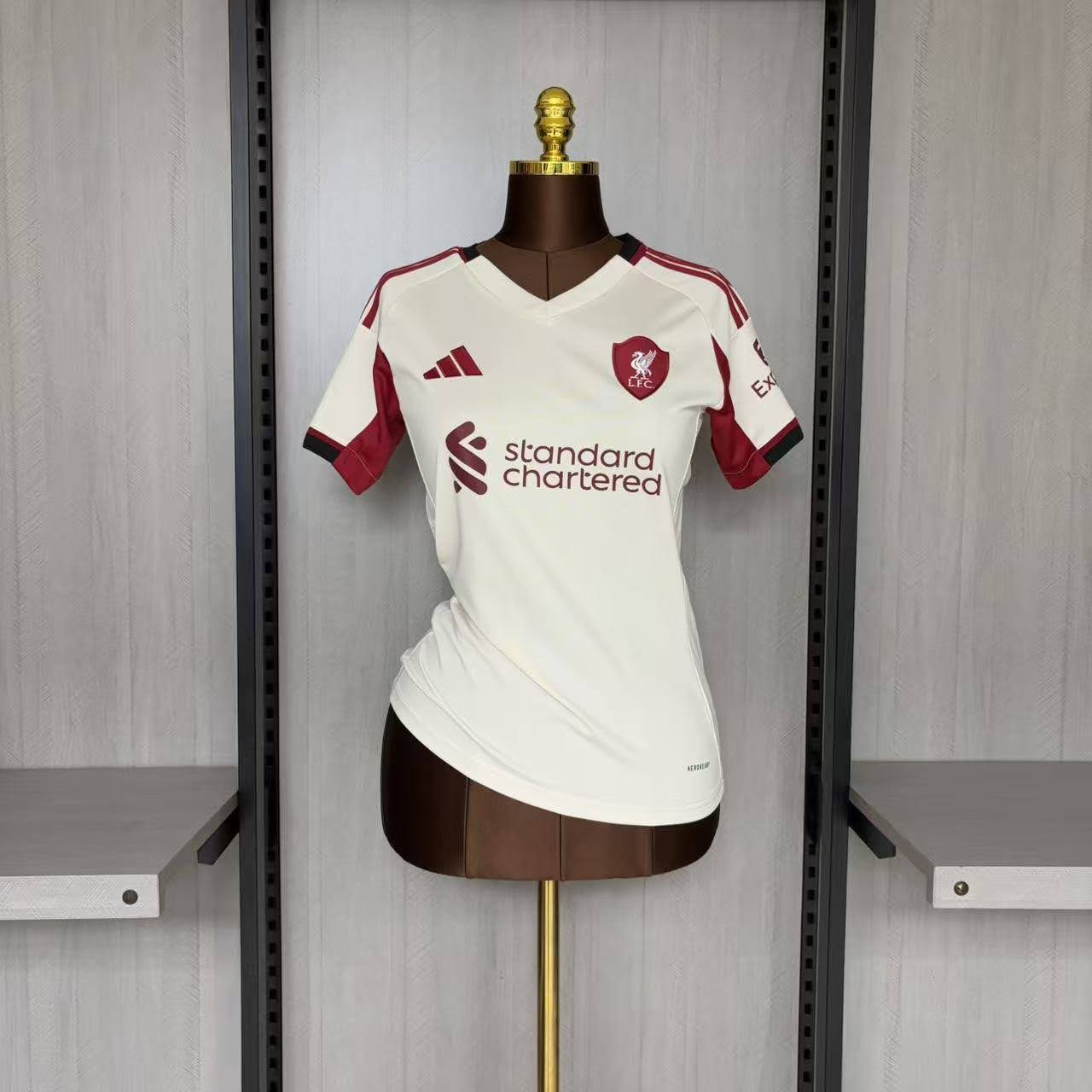 Camisa Liverpool Fora Feminina