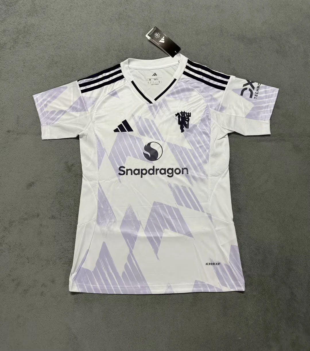 Camisa Manchester United Fora Feminina