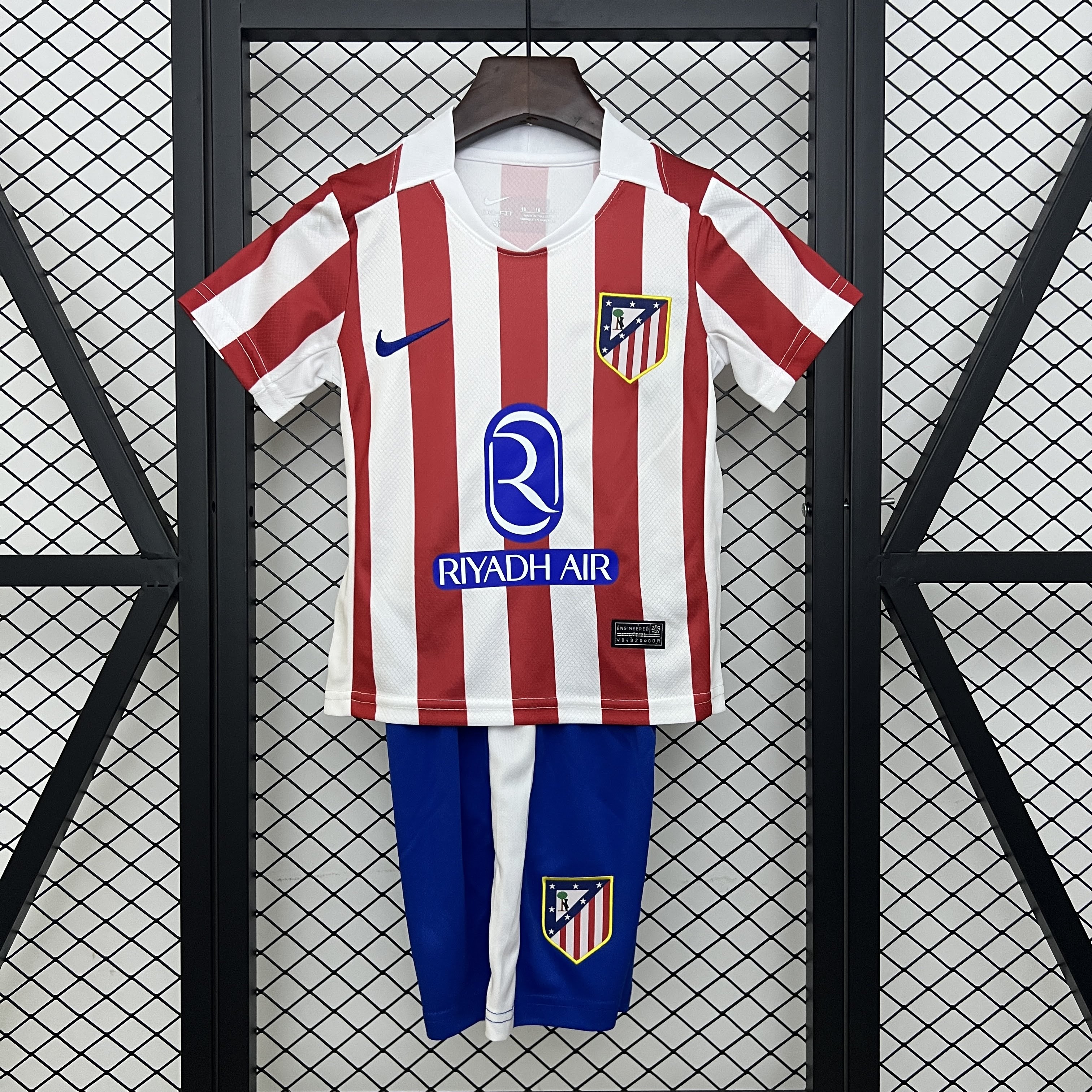 Kit Infantil Atletico Madrid