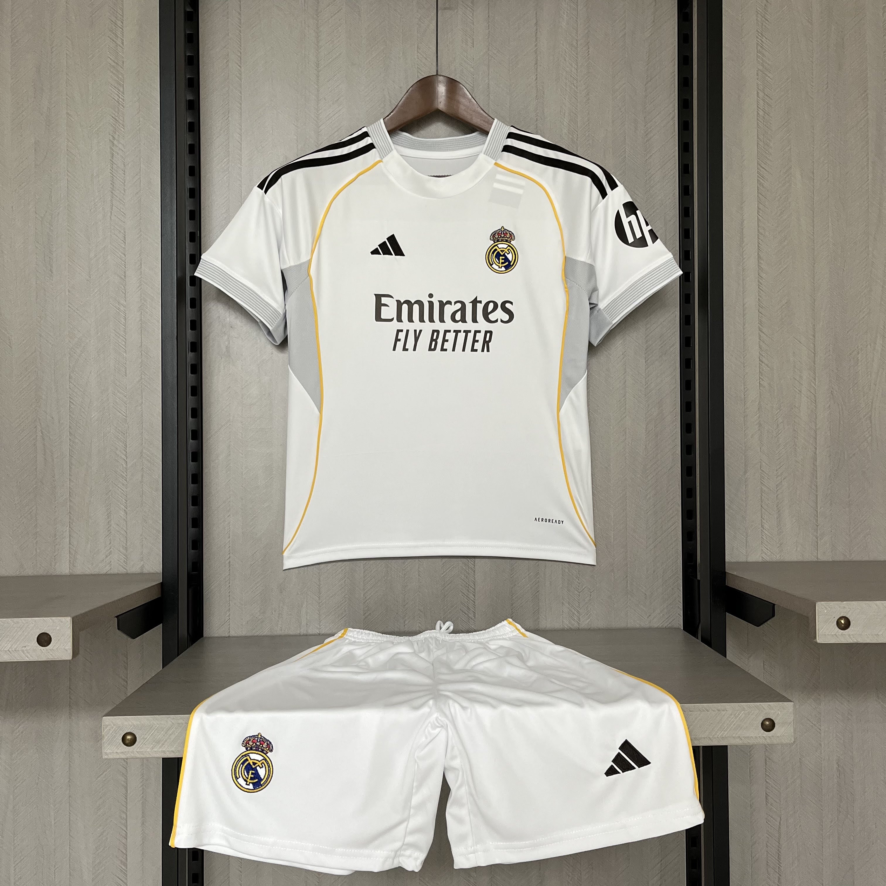 Kit Infantil Real Madrid Casa
